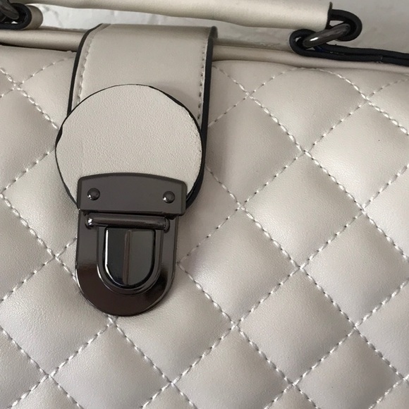 White leather bag - Picture 4 of 8